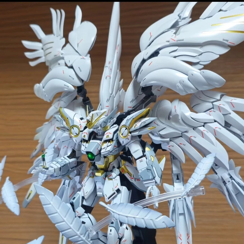 Daban 8827 MG 1/100 Wing Snow  - Gundam Model Mg review and price